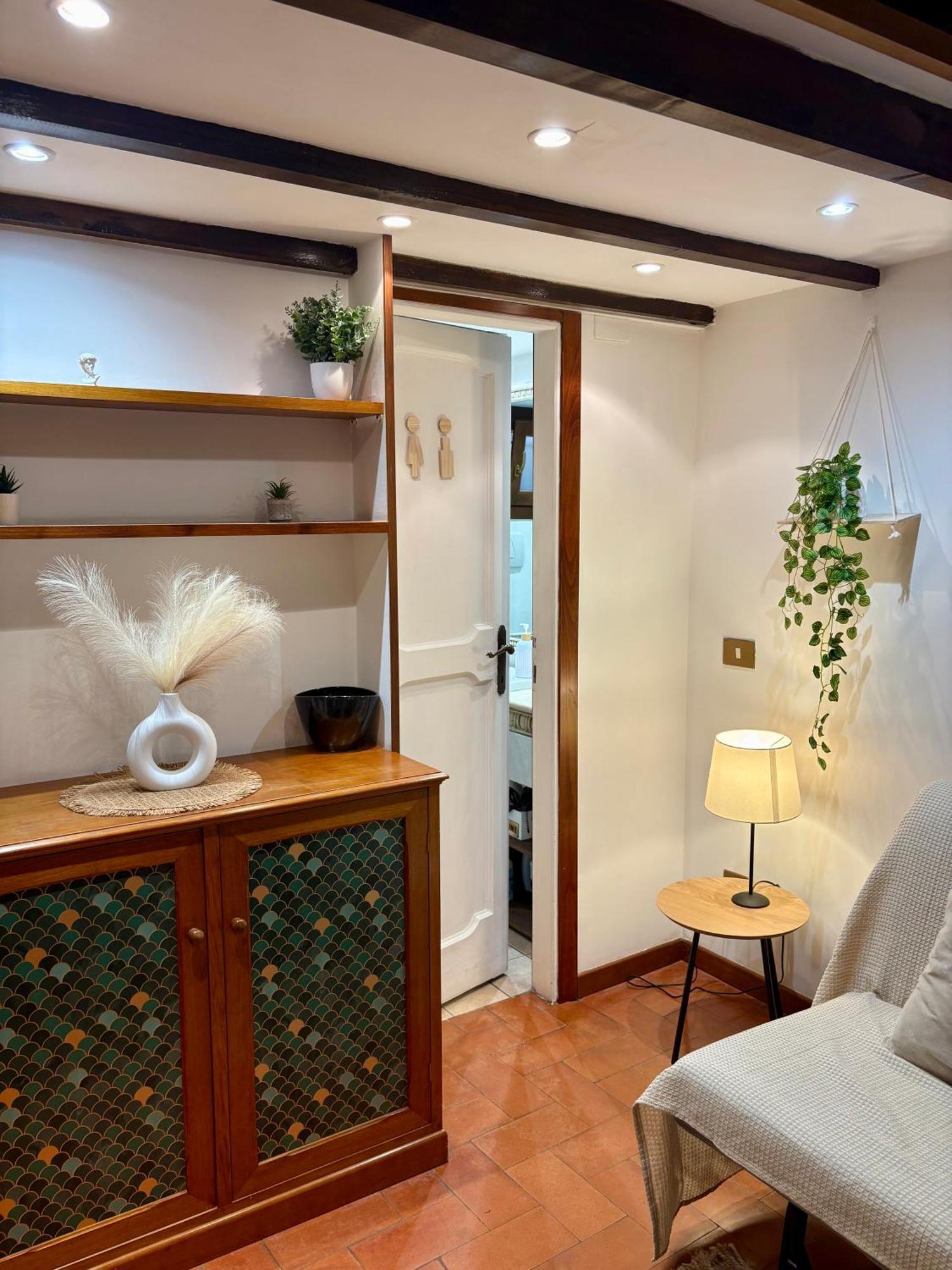 Trastevere Loft Garden * Rome